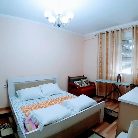 Silver Apartament Korce Exterior foto